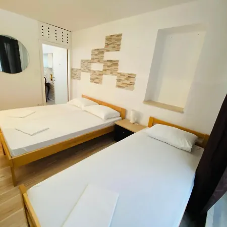 Apartment Dalmata Garden Split